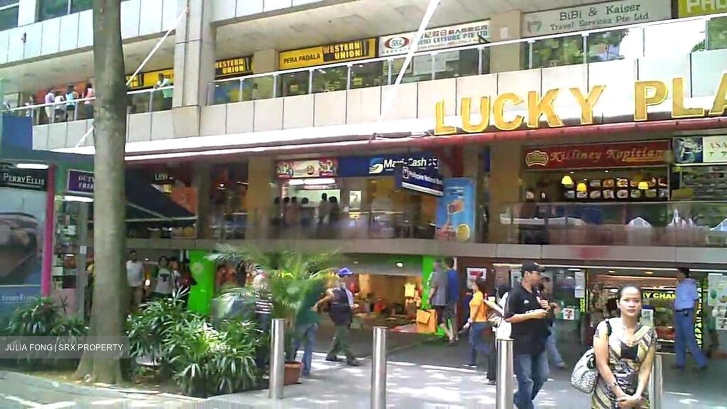 Lucky Plaza (D9), Shop House #549816201